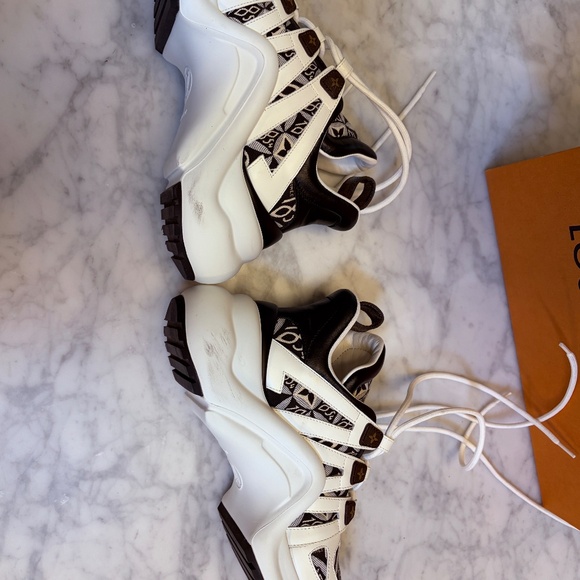 Louis Vuitton Archlight Sneaker - Picture 5 of 8
